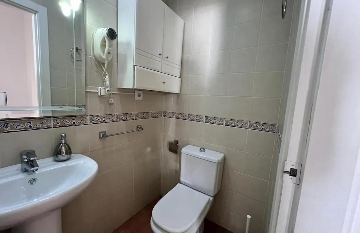 El Rincon De La Carihuela Apartment Torremolinos Bagian luar foto