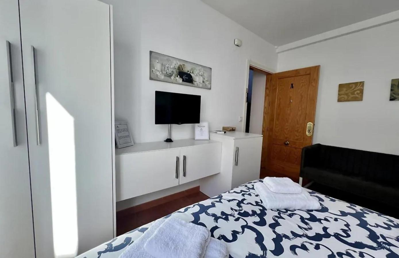 El Rincon De La Carihuela Apartment Torremolinos Bagian luar foto
